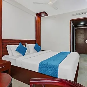 Hotel Fabhotel Majestic South Gate, Thiruvananthapuram