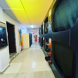 Madsquad Dorms & Hostel Varanasi